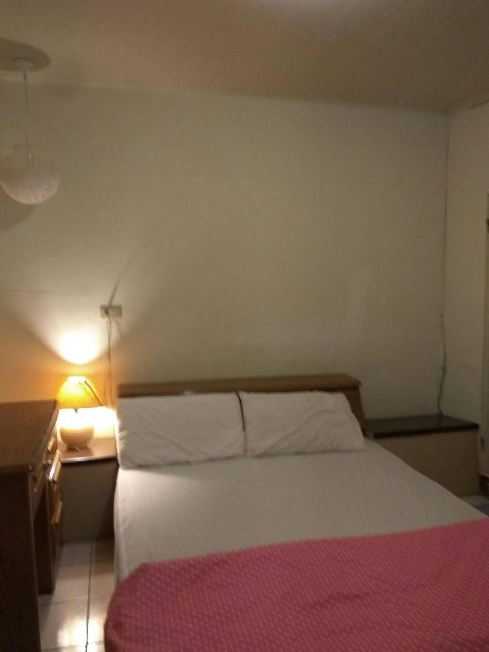 Hua Bin Hotel Yilan Buitenkant foto